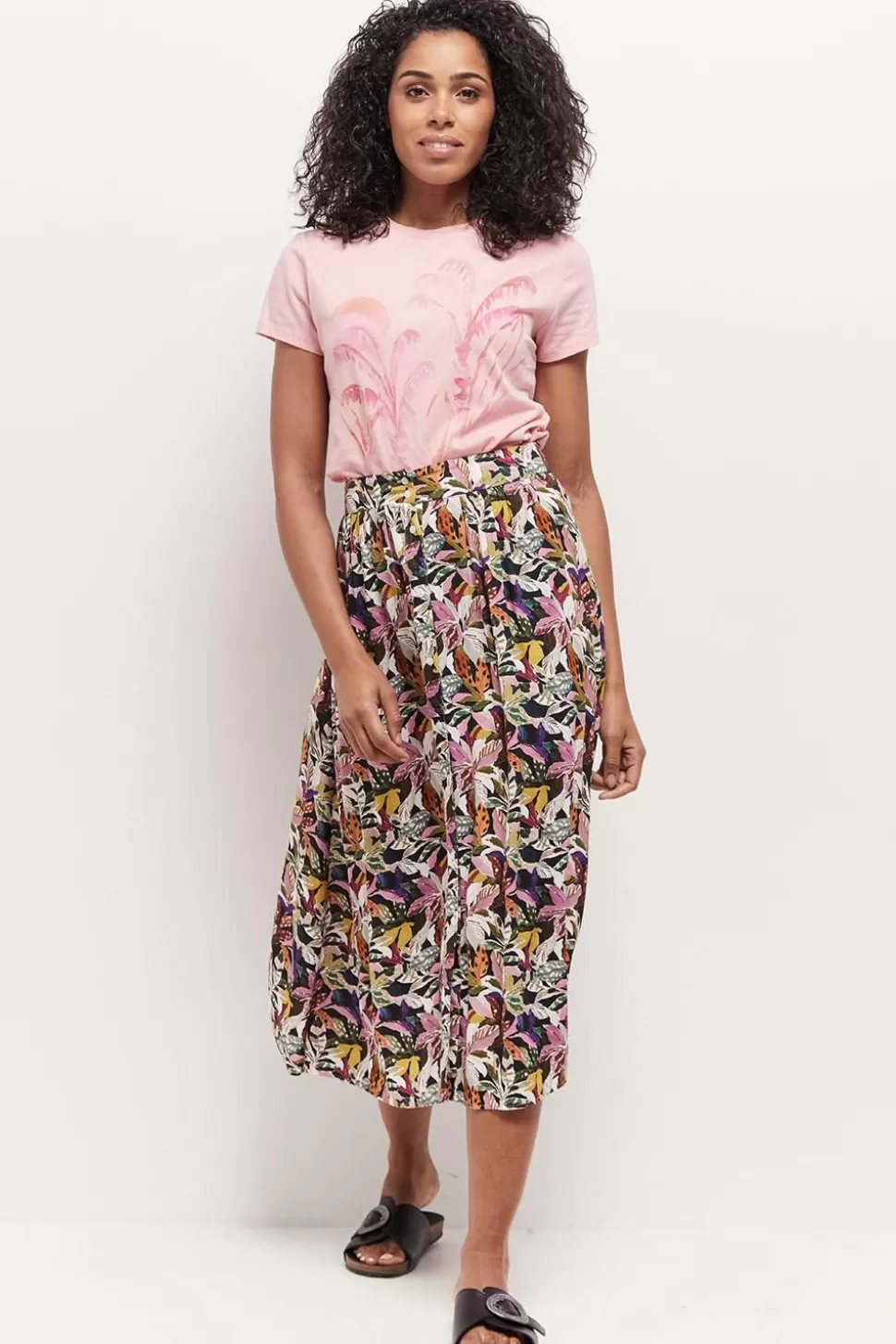 One Step Jamy - Jupe Midi Kaki A Imprime Jungle Bigarre Cheap