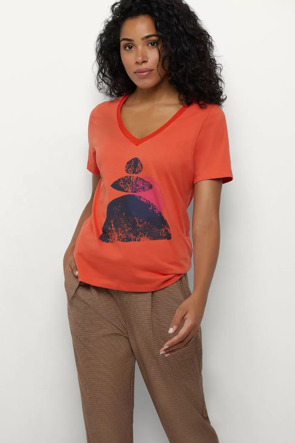 One Step Madian - T-Shirt Capucine Visuel Coton Bio Danseuse Arty Clearance