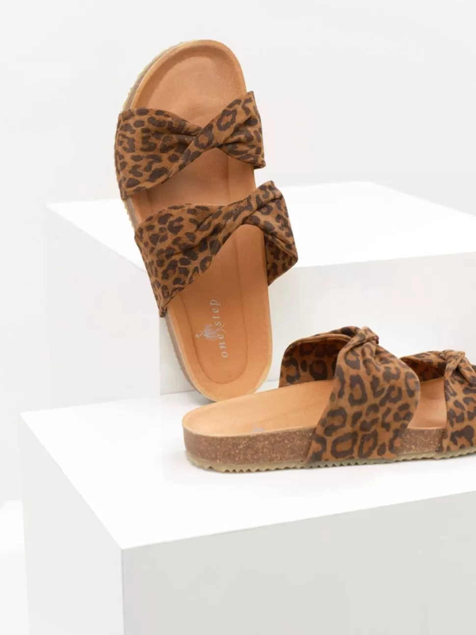 One Step O.Oman - Mules Caramel En Cuir Velours A Motif Leopard Best