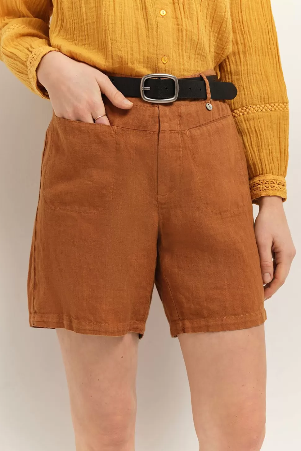 One Step Podium - Short Caramel En Lin Discount