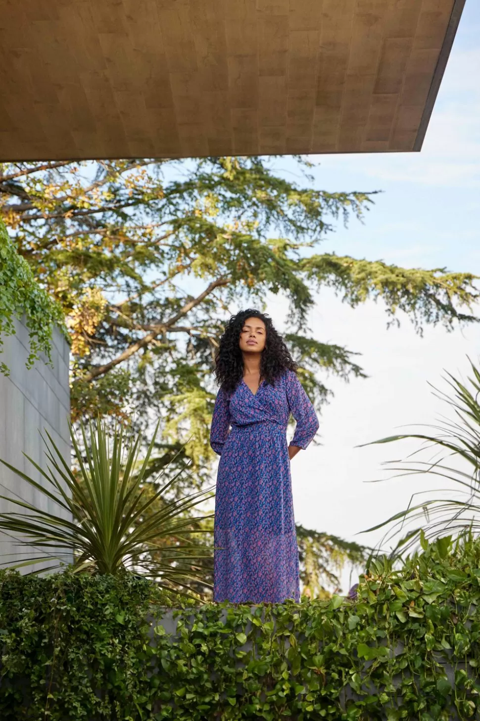 One Step Ravna - Robe Longue Marine A Imprime Bouquet Graphique En Polyester Recycle Hot