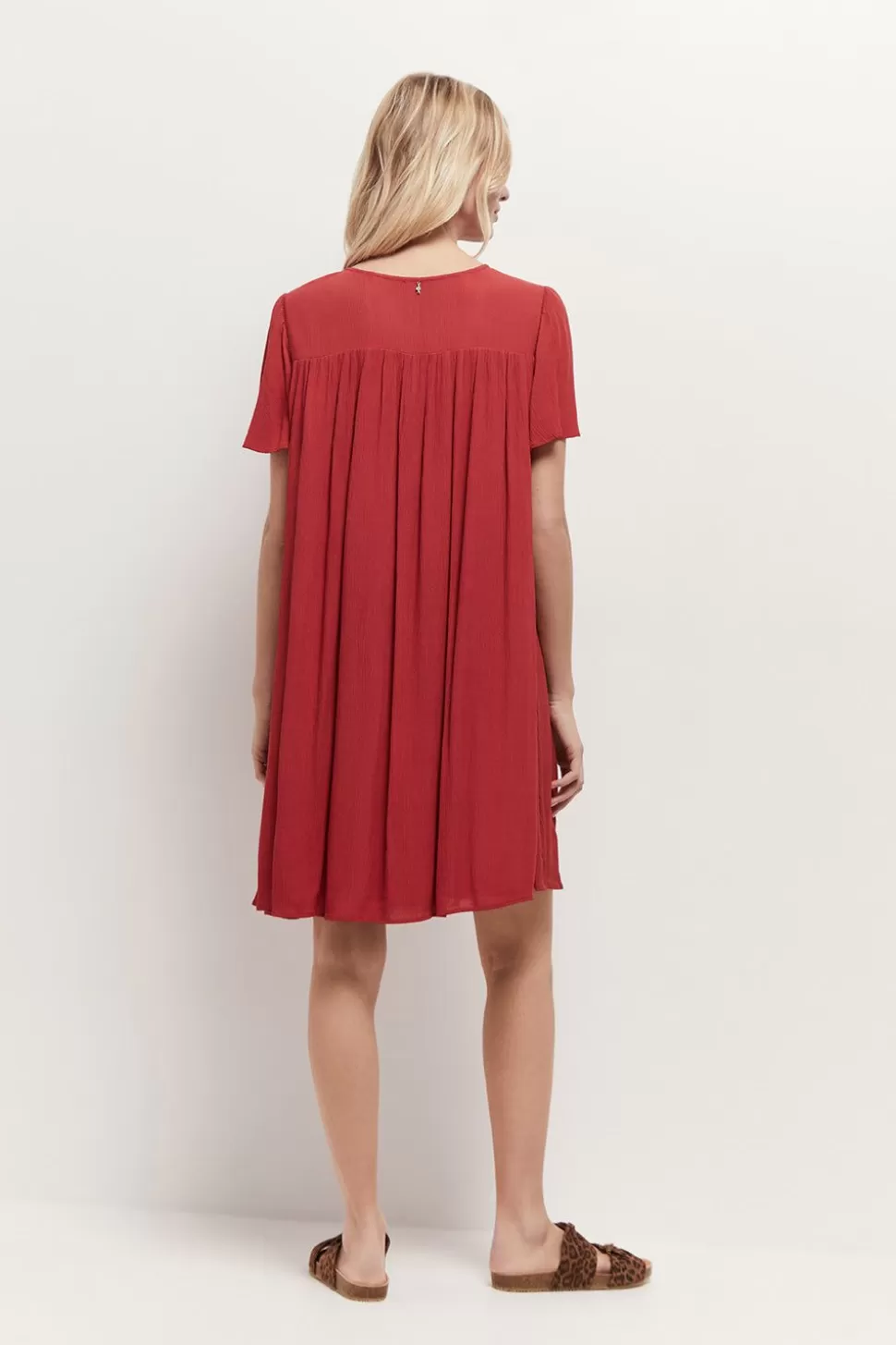 One Step Revia - Robe Chilipepper En Crepe Broderies Ton Sur Ton Cheap