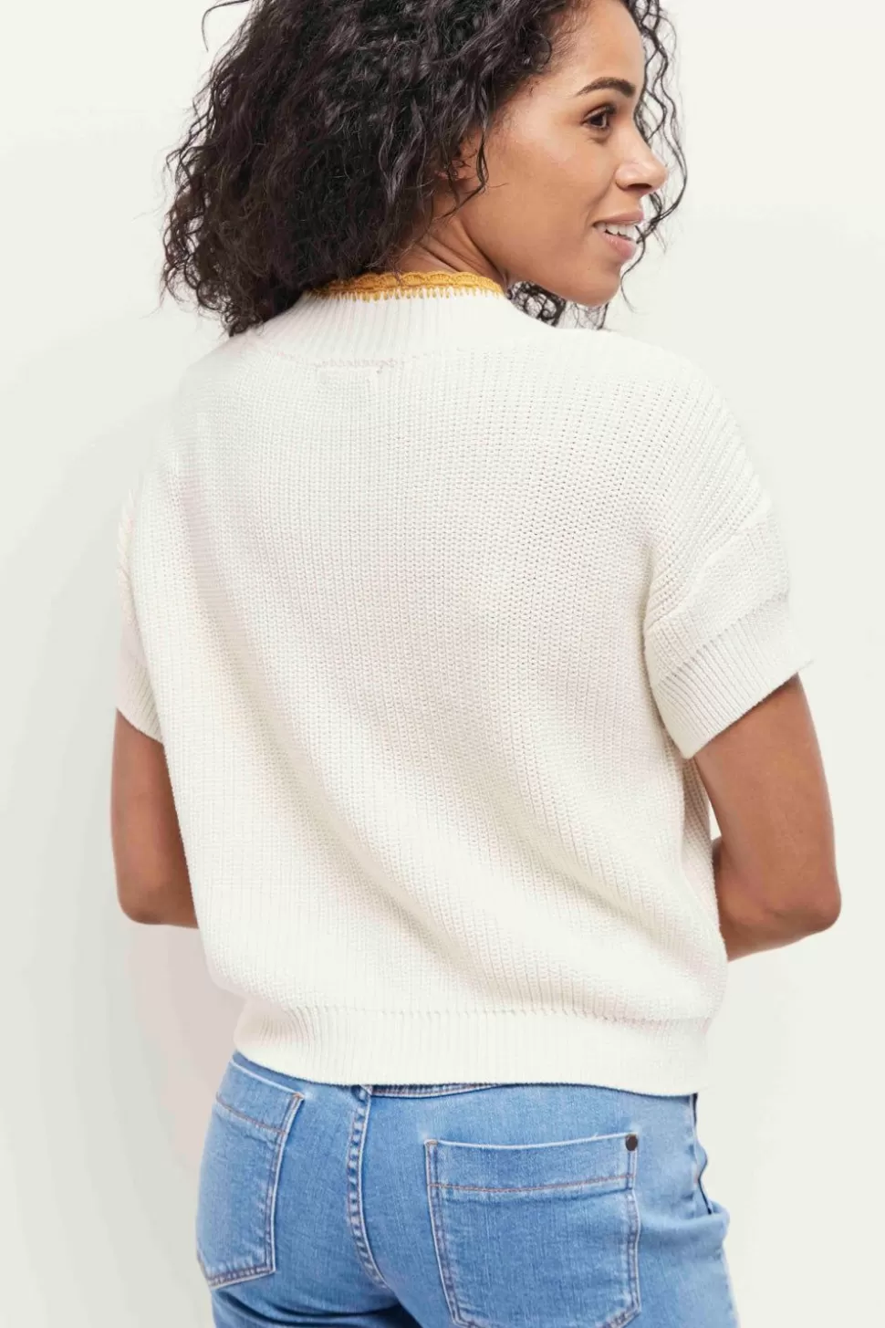 One Step Tess - Cardigan Ivoire Manches Courtes Tricot Borde Camel Hot
