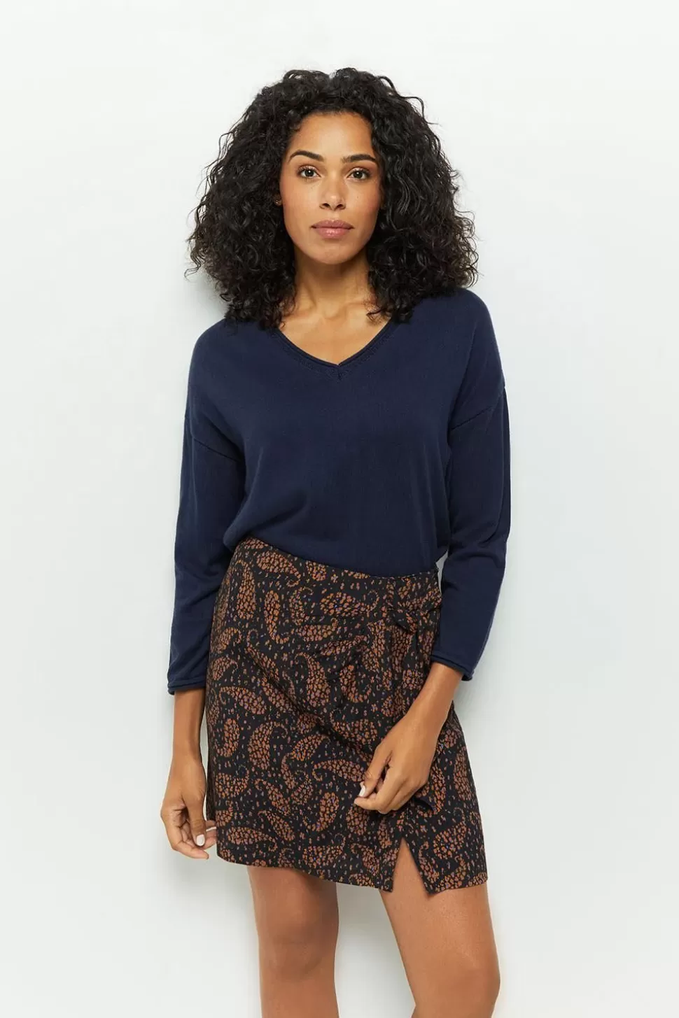 One Step Tzar - Pull Marine Tricot Fin Avec Danseuse Dos Clearance